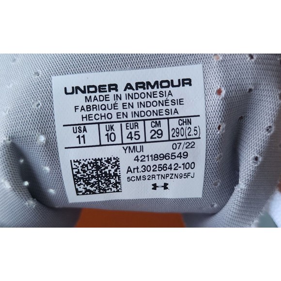 Athletic_Shoes